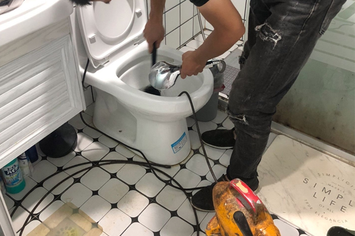 江南疏通下水道